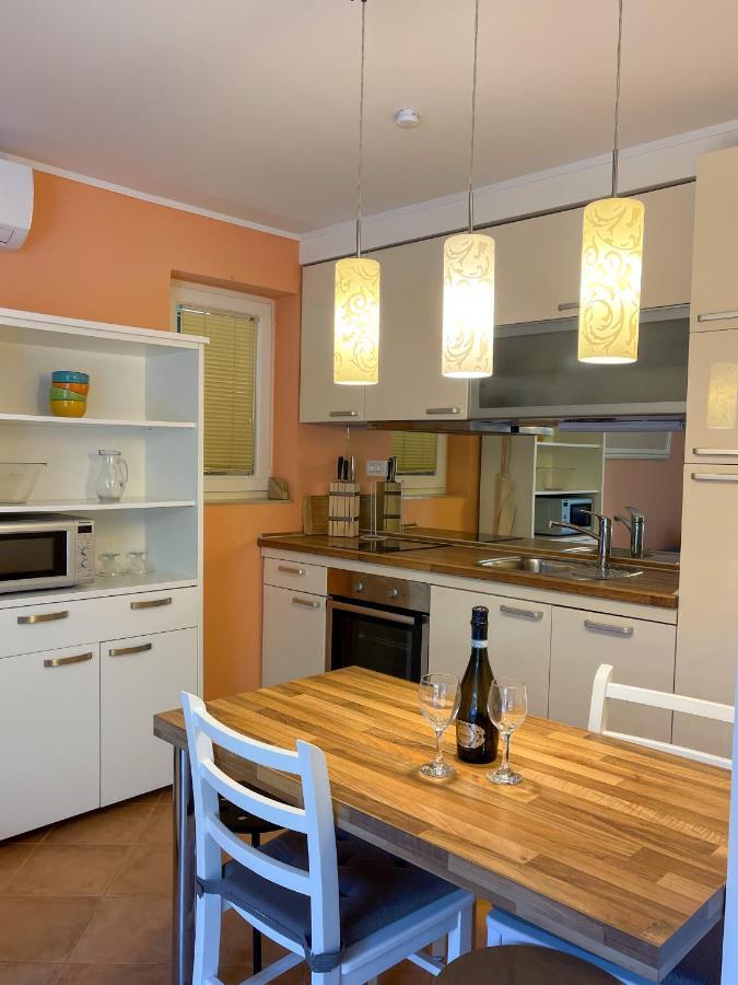 Joanne !private Parking! Appartement *